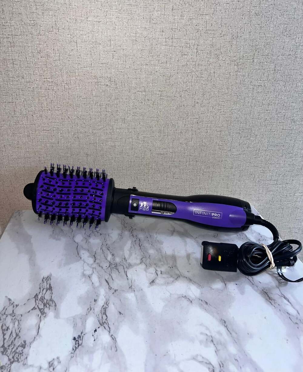 InfinitiPro by Conair The Knot Dr. All-in-One Oval Hair Dryer Brush Model BC116